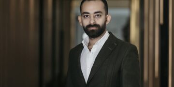 أحمد قدري: الدولة خطت خطوات متميزة في تطبيق التكنولوجيا العقارية في الطروحات “أون لاين”