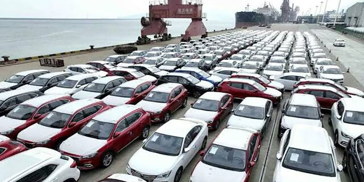 رابطة تجار السيارات: نقص المعروض وراء عودة “الأوفربرايس