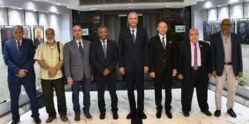 الزراعة: المدير التنفيذي للتعمير والتنمية الزراعية يتابع ملف الاستثمار والارشاد والميكنة وأصول الهيئة في محافظة أسوان