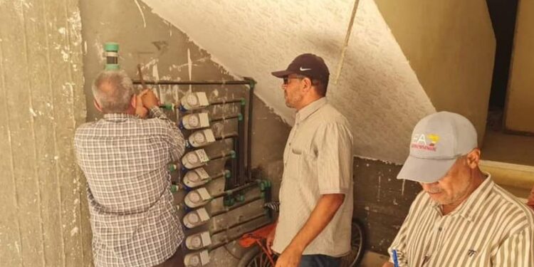 وزير الإسكان: حملات مكبرة على وصلات المياه الخلسة وتحصيل المديونيات بالمدن الجديدة