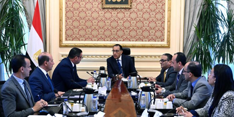 رئيس الوزراء يتابع مشروعات تطوير موقع التجلي الأعظم بمدينة “سانت كاترين”