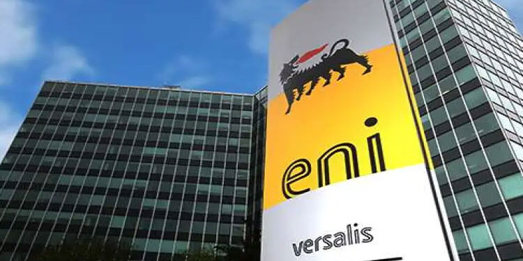 “إيني” الإيطالية تعلن بدء عمل 3 حفارات جديدة في مصر