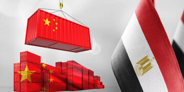 الصين تستثمر مليار دولار في مصر