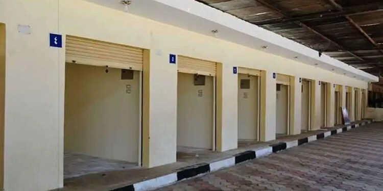 الإسكان تعقد مزاد علني لبيع عدد من المحال التجارية والخدمية