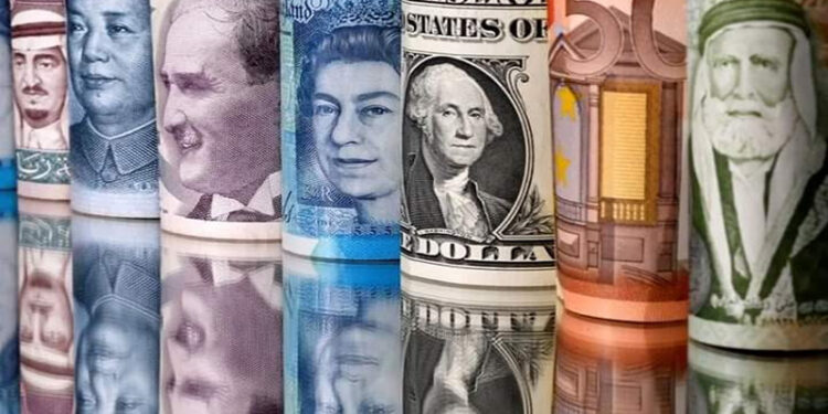 أسعار العملات العربية والأجنبية في مصر اليوم السبت