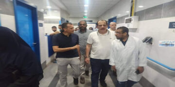 وزير الصحة يوجه مديري المستشفيات بضمان استمرار توافر  الاحتياجات المطلوبة من المستلزمات والأدوية في اسوان