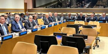 وزير الخارجية والهجرة يشارك في الاجتماع الوزاري التشاوري العربي