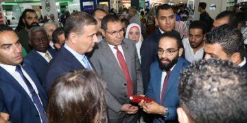 وزير الزراعة يفتتح الدورة ال 36 لمعرض ومؤتمر صحارى الزراعي الدولي