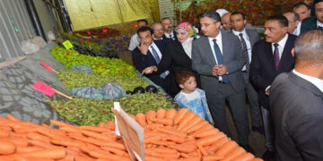 وزير التموين يوجه ببدء طرح الخضر والفاكهة بالمجمعات الاستهلاكية بالشراكة مع القطاع الخاص