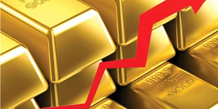 الذهب يسجل قمة تاريخية جديدة عند 2612 دولارا