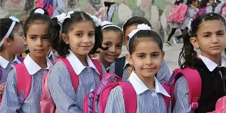 غدا ..بدء الدراسة في المدارس التي لا تطبق إجازة السبت