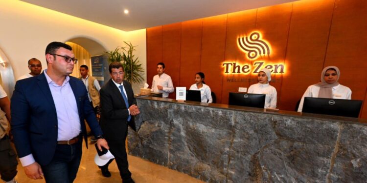 وزير الإسكان يتابع موقف تشغيل مشروع “The Zen” للسياحة العلاجية والاستشفائية بأسوان