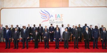 وزير الاتصالات يلقى كلمة مصر فى جلسة القادة ورؤساء الوفود ضمن فعاليات منتدى “إندونيسيا- افريقيا”