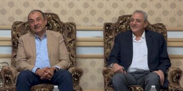 وزير قطاع الأعمال العام يستهل زيارته لشركة “غزل المحلة” بلقاء محافظ الغربية ونواب البرلمان