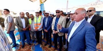 وزير الإسكان يتفقد مشروع ازدواج ورفع كفاءة طريق مطار سانت كاترين ومحطة محولات كهرباء