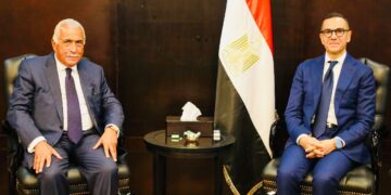 وزير الاستثمار يستعرض مع وفد غرف التجارة الأمريكية تعزيز العلاقات الاقتصادية بين مصر والولايات المتحدة