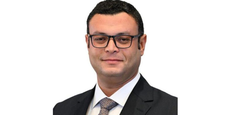 وزير الإسكان يبحث مع رؤساء مجالس الأمناء بالمدن الجديدة التعاون لتحقيق مصلحة المواطنين