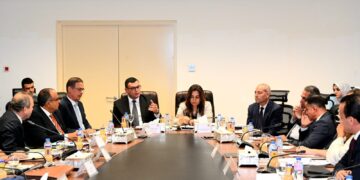 وزيرا الإسكان والتنمية المحلية ومحافظ القاهرة يتابعون التحضيرات لاستضافة مصر للمنتدى الحضري العالمي