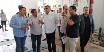 مسئولو ” الإسكان ” يتفقدون أعمال تنفيذ المرافق ومحطات الشرب والصرف الصحي بمدينة بنى سويف الجديدة