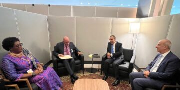 وزير الخارجية يلتقي مع نظيره السوداني