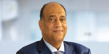 نائب رئيس «ريدكون» يفند الأسباب الداعمة لنمو السوق العقاري المصري.. «رأس الحكمة» أبرزها