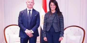 وزيرة التخطيط  تلتقي مؤسس صندوق «وايت ستار كابيتال» لاستكشاف الفرص الاستثمارية  بمصر