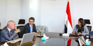 «المشاط» تستعرض مع البنك الدولي جهود حوكمة الإنفاق الاستثماري