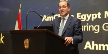 وزير المالية:صفحة جديدة بين مصلحة الضرائب ومجتمع الأعمال ترتكز على «الشراكة والمساندة واليقين»