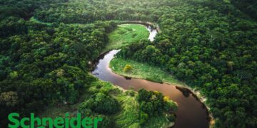 شنايدر إلكتريك تحصل على شهادة متقدمة في أمن المعلومات لحلول EcoStruxure™ IT