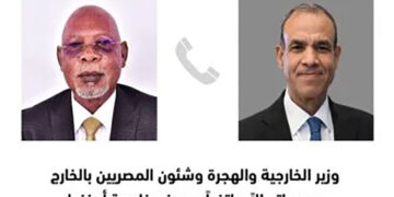 وزير الخارجية والهجرة يجري اتصالاً هاتفياً مع وزير خارجية أوغندا