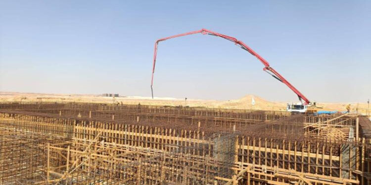 وزير الإسكان يتابع منظومة الري والصرف بالعاصمة الإدارية الجديدة