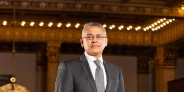 بنك مصر وأمازون لخدمات الدفع الإلكتروني يعقدان شراكة استراتيجية مع مصر للطيران