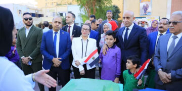 وزيرا البيئة والتعليم يطلقان المرحلة الأولى من “تشجير وفصل المخلفات من المنبع وإعادة التدوير بالمدارس المصرية”
