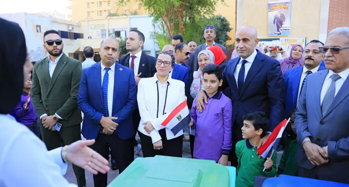 وزيرا البيئة والتعليم يطلقان المرحلة الأولى من “تشجير وفصل المخلفات من المنبع وإعادة التدوير بالمدارس المصرية”