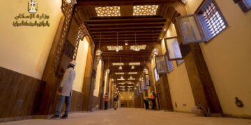 وزير الإسكان يتابع مشروعات إعادة إحياء القاهرة الإسلامية والفاطمية بمحافظة القاهرة