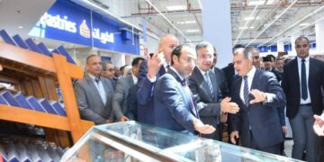 وزير التموين يفتتح أحدث فروع سلاسل “هايبر وان” ماركت بمدينة بدر