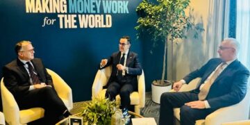 وزير الاستثمار يلتقي مسؤولي بنك بي إن واي ميلون لاستعراض الإصلاحات الاقتصادية للدولة المصرية وفرص الاستثمار