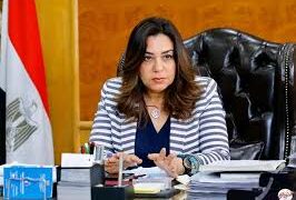 وزيرة التنمية المحلية تتابع مع المحافظات تنفيذ تعريفة الركوب الجديدة لوسائل النقل العام والجماعي وسيارات السرفيس