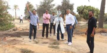 وزير الإسكان يوجه مسئولى جهات الوزارة بسرعة إنهاء المشروعات التى تمس حياة المواطنين بشكل مباشر