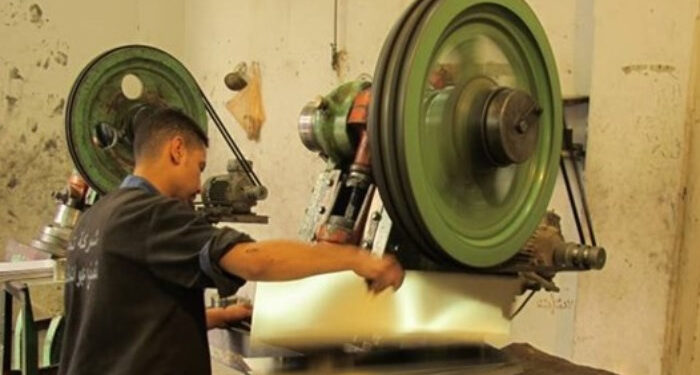 مستثمرى المشروعات يطالب بإطلاق دليل شامل للتصنيع فى مصر وإنهاء تضارب قوانين الجمارك والضرائب