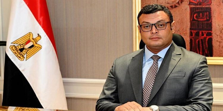 وزير الإسكان: إقبال كبير من المواطنين لشراء كراسات شروط إعلان المبادرة الرئاسية “سكن لكل المصريين5”