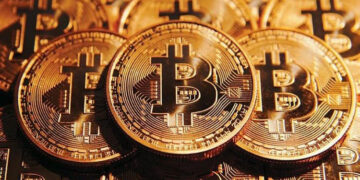 بيتكوين يستقر قرب 75 ألف دولار مع انتعاش أسواق العملات الرقمية