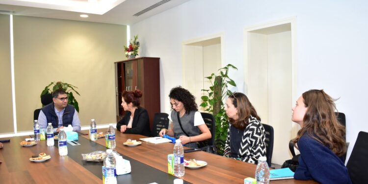 “قنصل عام فرنسا” تزور مدينة العلمين الجديدة للاطلاع على التجربة العمرانية المتميزة بالمدينة