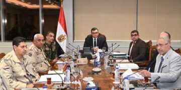 وزير الإسكان يترأس اجتماع اللجنة العليا للتعويضات المشكلة بقرار رئيس مجلس الوزراء