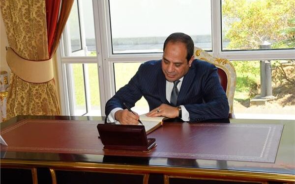 الرئيس السيسي يصدق على منح المصنعين قروضا بفائدة 15% لشراء المعدات