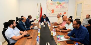 وزير الإسكان يتابع موقف تنفيذ المشروعات التنموية المتنوعة بإقليم الساحل الشمالى الغربى