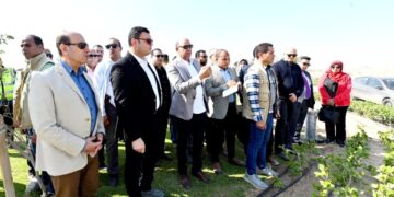 وزير الإسكان يتفقد الموقف التنفيذى لمشروع “حديقة تلال الفسطاط” فى موقع مركزى بقلب القاهرة التاريخية