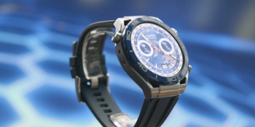 ساعة ذكية من كاسيو تغزو الأسواق