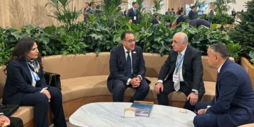 رئيس الوزراء يلتقي رئيس وزراء جمهورية أذربيجان على هامش مؤتمر المناخ”كوب 29″ بباكو