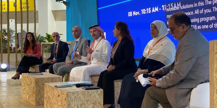 مستشار وزير الإسكان تشارك في جلسة حوارية بعنوان “تعزيز الجهود الشاملة لاستراتيجيات الإسكان في المنطقة العربية”